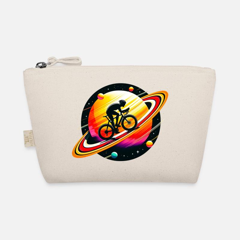 Radfahrer auf dem Saturn Bio-Täschchen