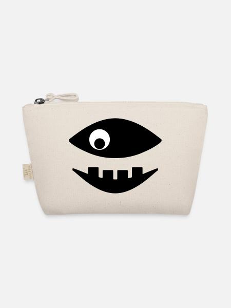 Fish shows teeth - Organic Pouch - nature - Front