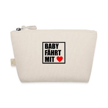Autoaufkleber Baby fährt mit Herz Sticker Aufklebe - Bio-Täschchen - Natur - Vorne