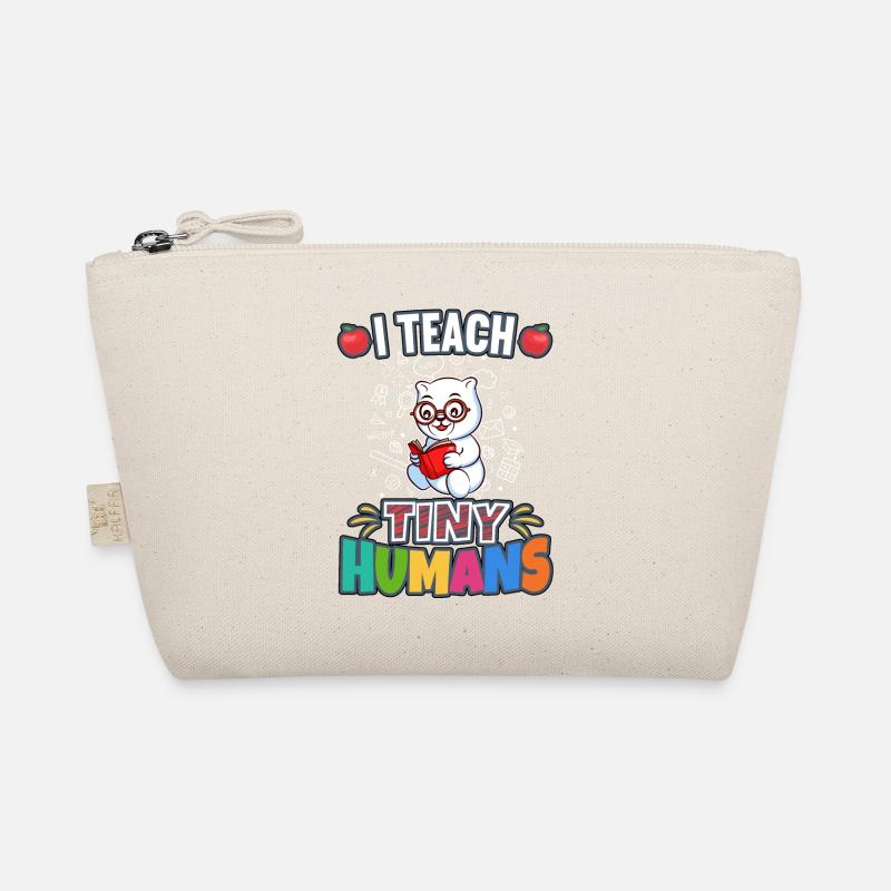 J’enseigne à Tiny Humans enseignant à l’école primaire Trousse biologique
