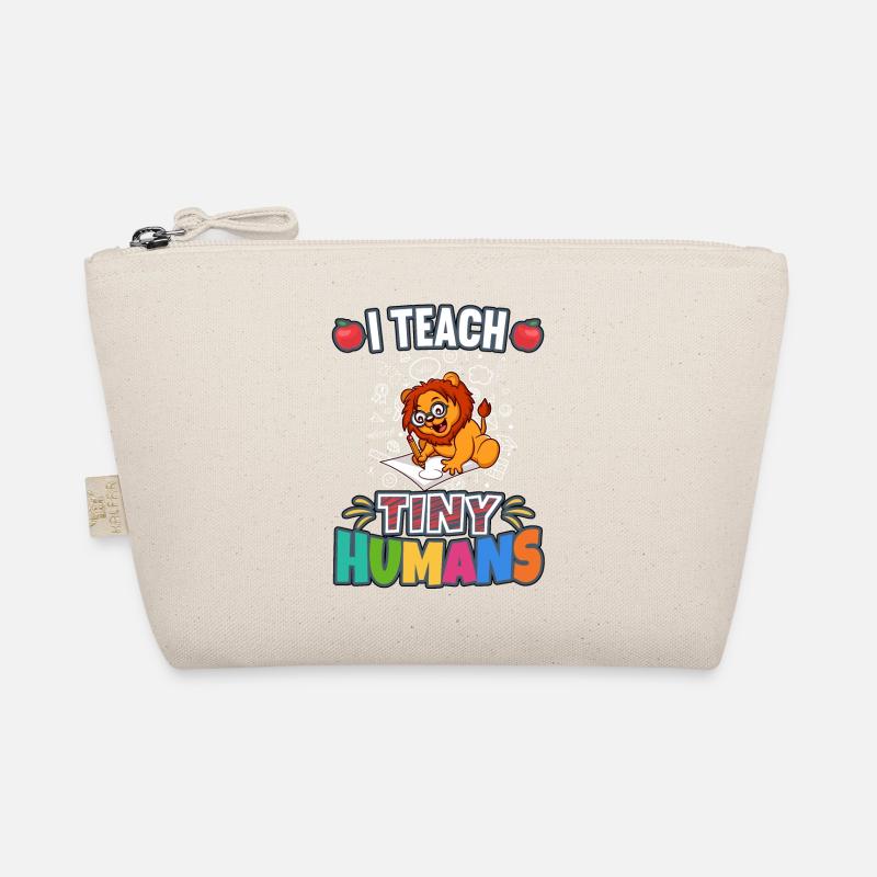 J’enseigne à Tiny Humans enseignant à l’école primaire Trousse biologique