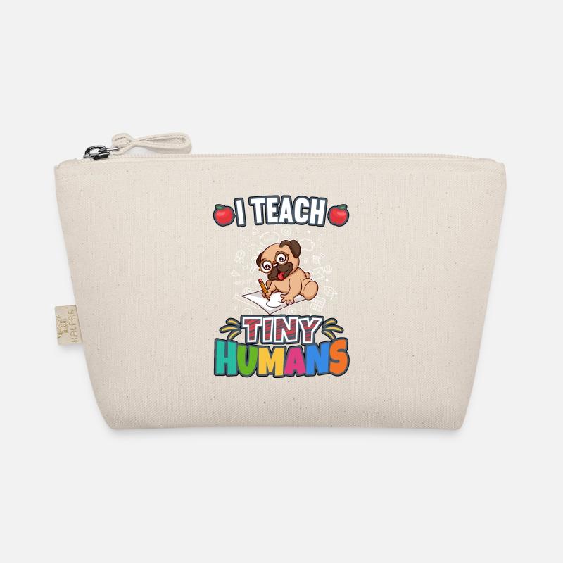 J’enseigne à Tiny Humans enseignant à l’école primaire Trousse biologique