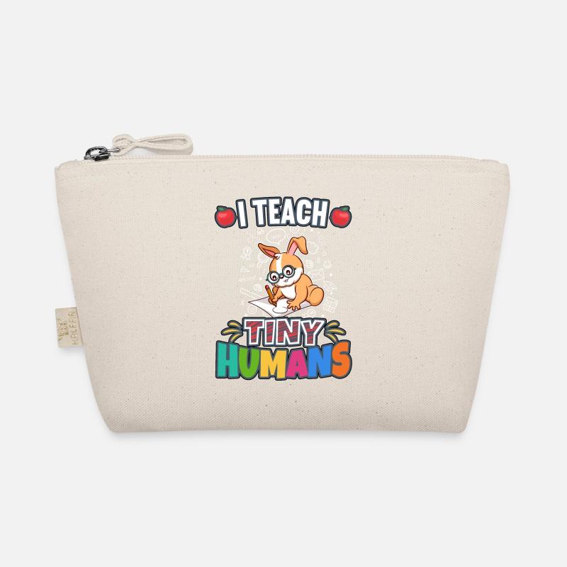 J’enseigne à Tiny Humans enseignant à l’école primaire Trousse biologique