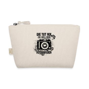 Elle ne fait rien, elle veut juste photographier la photographie - Trousse biologique - nature - Devant