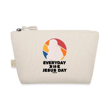 Chaque jour est le jour de Jésus - Trousse biologique - nature - Devant