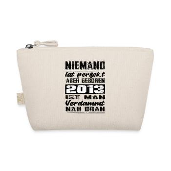 Niemand Is Perfekt Aber geboren 2013 Geburtstag - Bio-Täschchen - Natur - Vorne