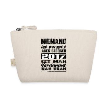 Niemand Is Perfekt Aber geboren 2017 Geburtstag - Bio-Täschchen - Natur - Vorne