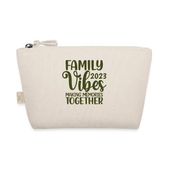 Family Vibes 2023 Making Memories Together - Organic Pouch - nature - Front