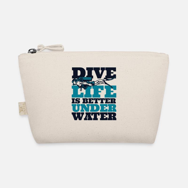 La vie de plongée est meilleure sous les palmes de plongée sous l’eau Trousse biologique