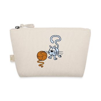 Cat playing with a ball - Organic Pouch - nature - Front
