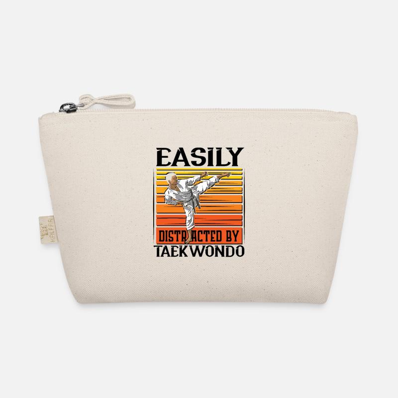 Easily Distracted By Taekwondo Bio-Täschchen