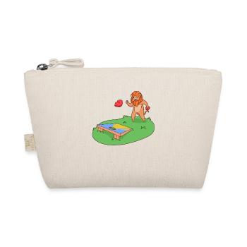 Lion plays cornhole - Organic Pouch - nature - Front