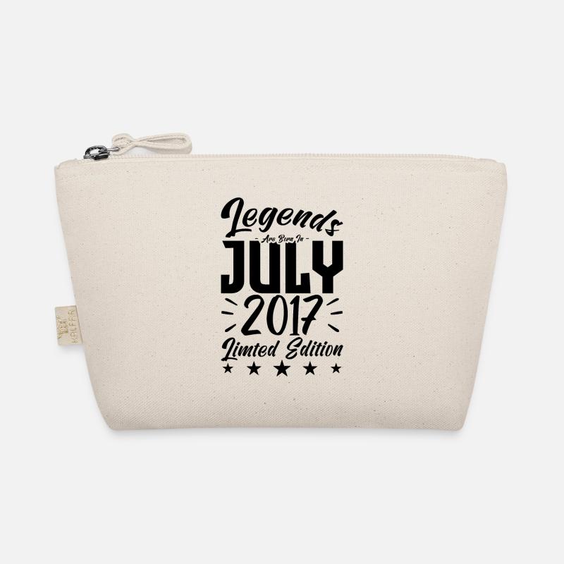 Geboren im Juli 2017. Geburtstagsgeschenk. Bio-Täschchen