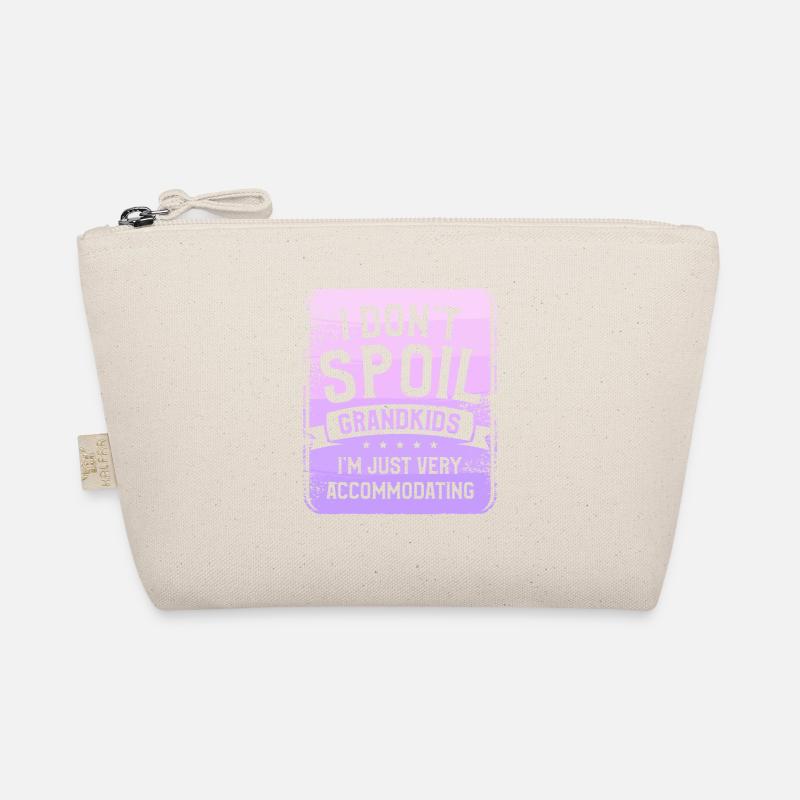 Je ne gâte pas les petits-enfants, je suis juste très Trousse biologique