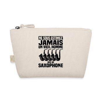 Un vieil homme avec un saxophone - Trousse biologique - nature - Devant