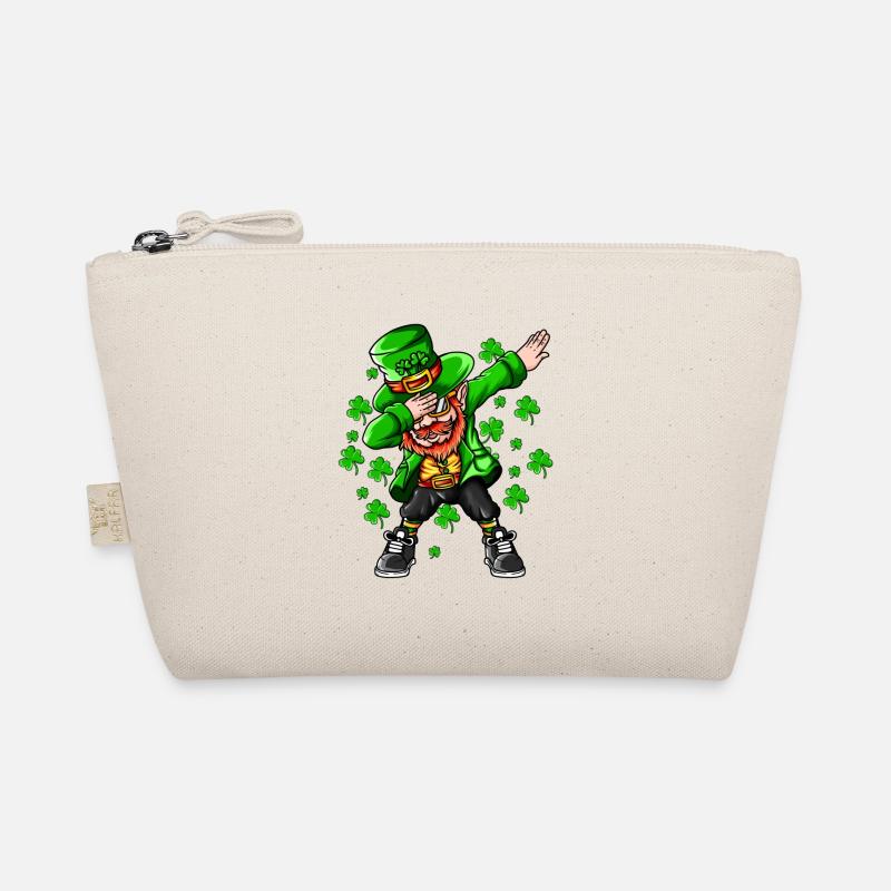 Shamrock leprechaun makes dabbing happy holiday Organic Pouch