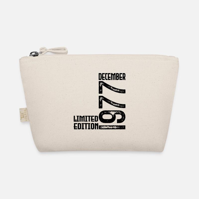 Cadeau Anniversaire Décembre 1977. Decembre 1977. Trousse biologique