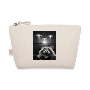 Funny raccoon selfie in front of UFOs Raccoon UFO - Organic Pouch - nature - Front
