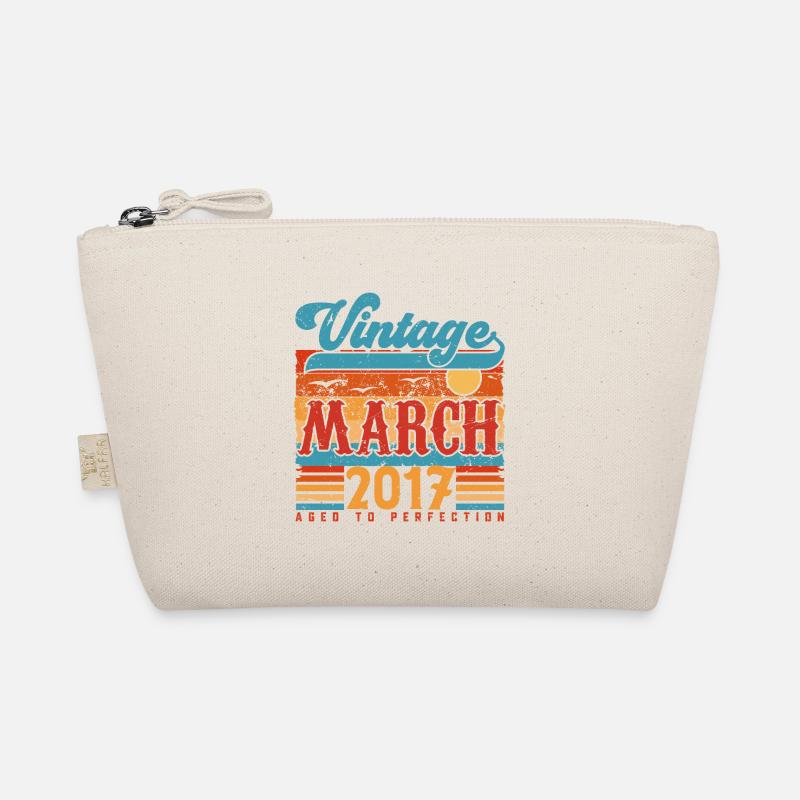 Mars 2017, Cadeau Anniversaire Vintage Mars 2017. Trousse biologique