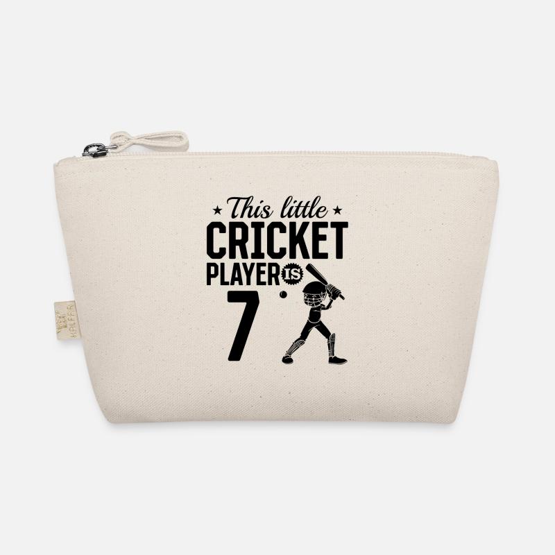 Ce petit joueur de cricket a 7 ans - 7ème Bi Trousse biologique