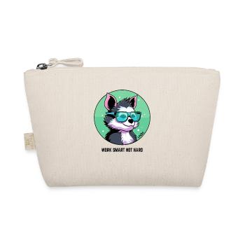 Work smart, not hard: Smart dog with glasses - Organic Pouch - nature - Front