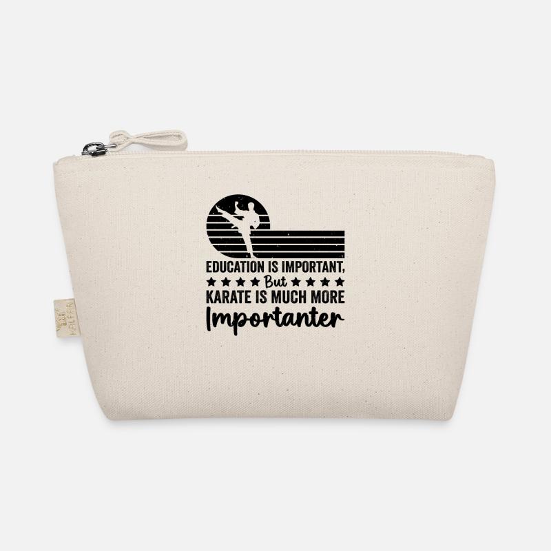 Education is important but Karate is much more imp - Bio-Täschchen - Natur