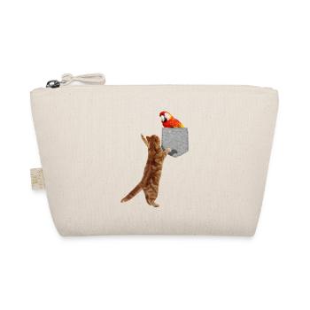 Chat atteignant l’ara rouge dans une fausse poche imprimée - Trousse biologique - nature - Devant