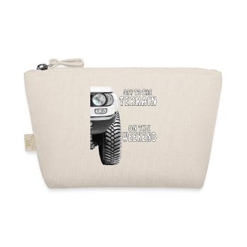 AUTO OFF TO THE TERRAIN ON THE WEEKEND - Organic Pouch - nature - Front
