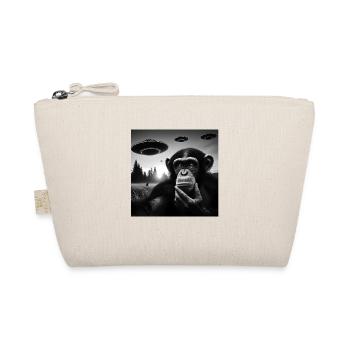 Chimp Monkey Ape Funny Selfie with UFOs Weird Alie - Organic Pouch - nature - Front