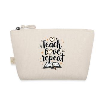 Teach Love Repeat – École de formation des formateurs d’enseignants - Trousse biologique - nature - Devant