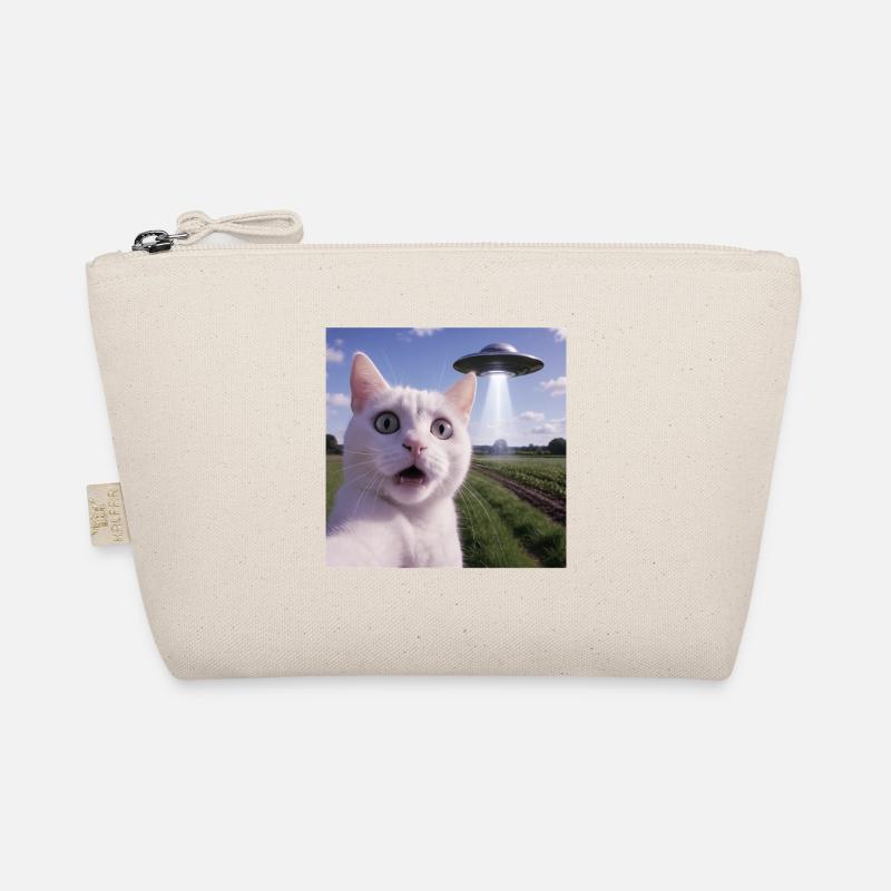 Cat Selfie With Alien Ufo Organic Pouch
