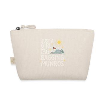Girl loves Munro's mountaineering - Organic Pouch - nature - Front