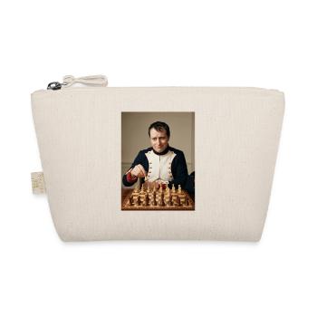Napoleon plays chess. - Organic Pouch - nature - Front