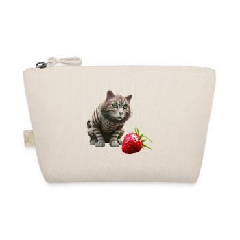 Cat in front of giant strawberry - Organic Pouch - nature - Front