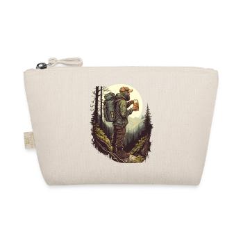 Hikers in nature with beer mountains and forest - Organic Pouch - nature - Front