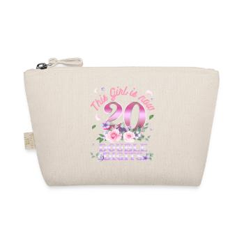Cette fille a maintenant 20 ans à deux chiffres 20. - Trousse biologique - nature - Devant