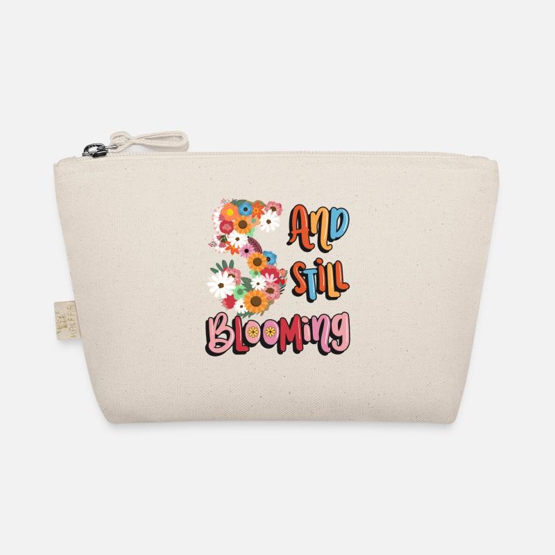 5 Et encore des filles fleuries 5. Trousse biologique