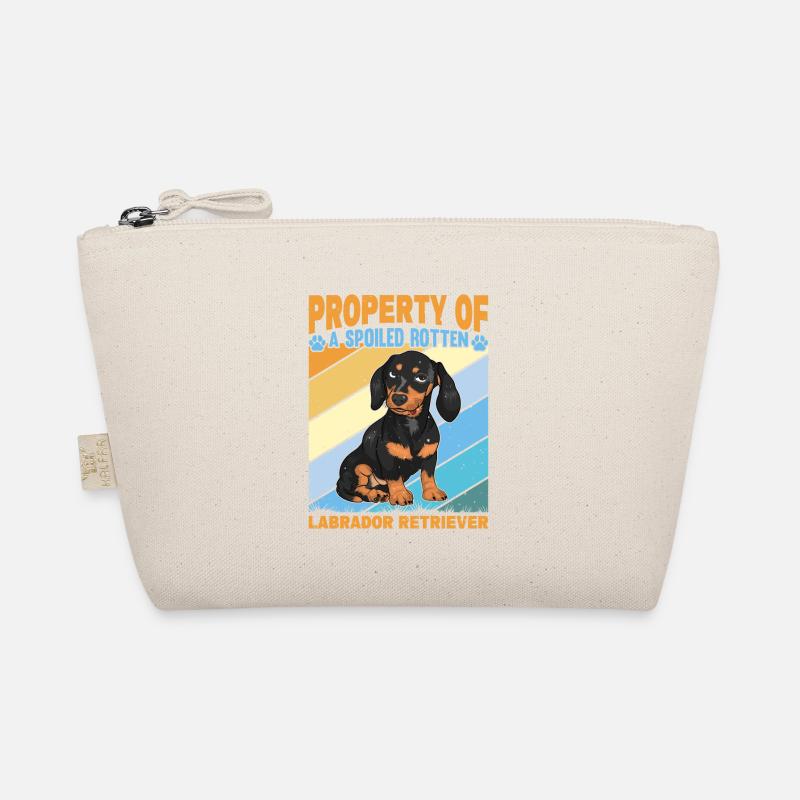 Propriété d’un Labrador Retriever pourri gâté Trousse biologique
