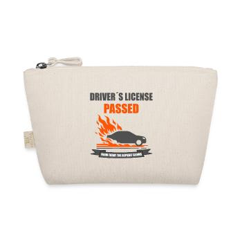 Driver's License Passed Funny Car FlamesT-Shirt - Organic Pouch - nature - Front