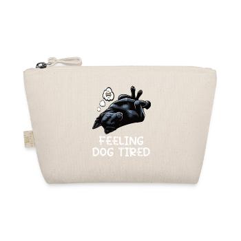 Propriétaire de berger noir fatigué par le chien - Trousse biologique - nature - Devant