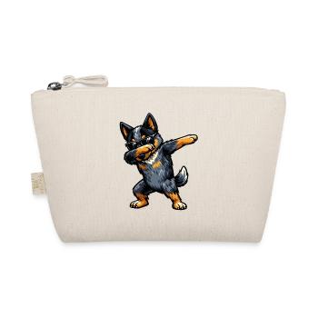 Dabbing Australian Cattle Dog - Organic Pouch - nature - Front