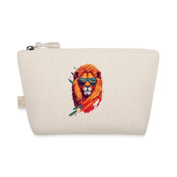 Roaring Retro: Aggressive Lion T-Shirt Art - Bio-Täschchen - Natur - Vorne