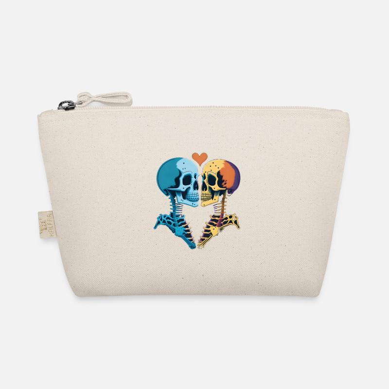 Kissing romantic skeletons Organic Pouch