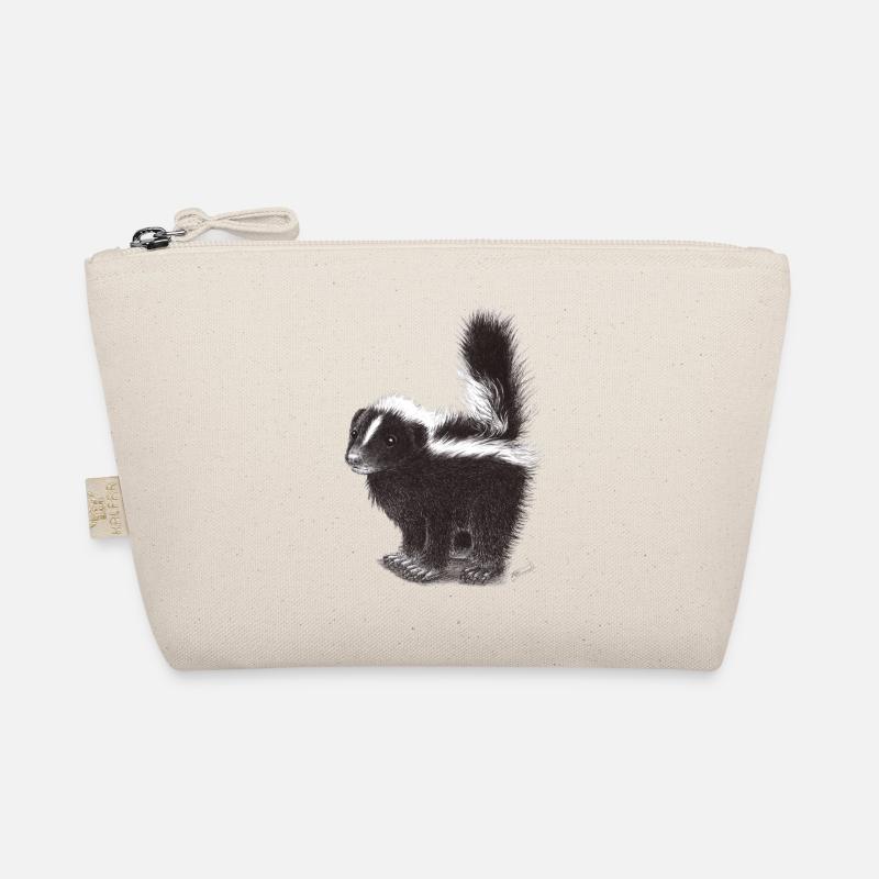 Cute cool skunk - Organic Pouch - nature