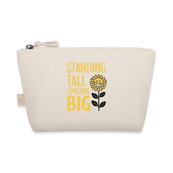 Standing Tall, Smiling Big - Bio-Täschchen - Natur - Vorne