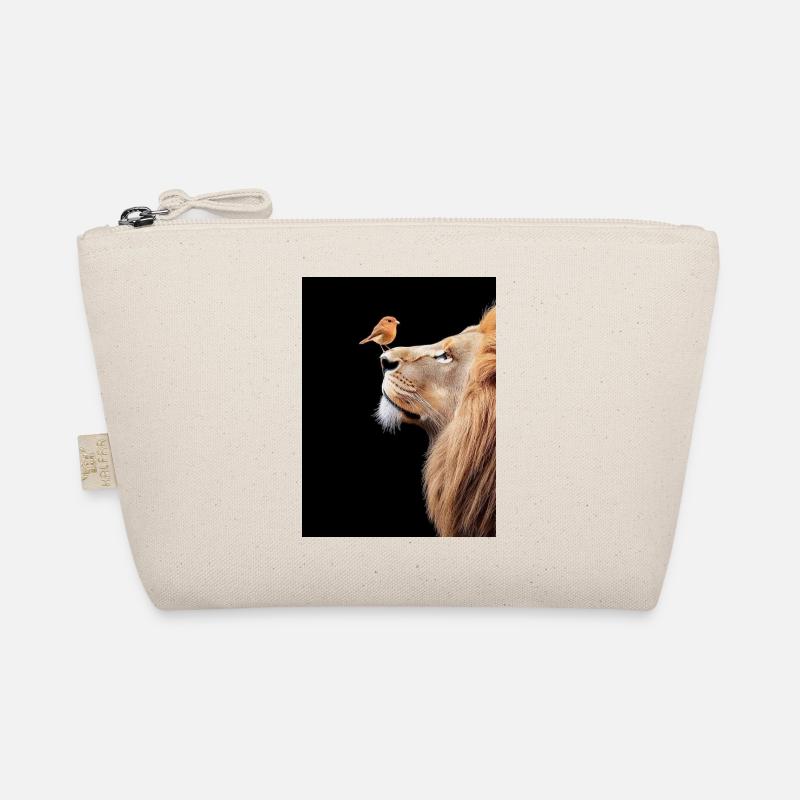 Lion with a bird on its nose Organic Pouch