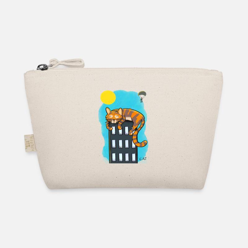 Cat over skyscrapers Organic Pouch
