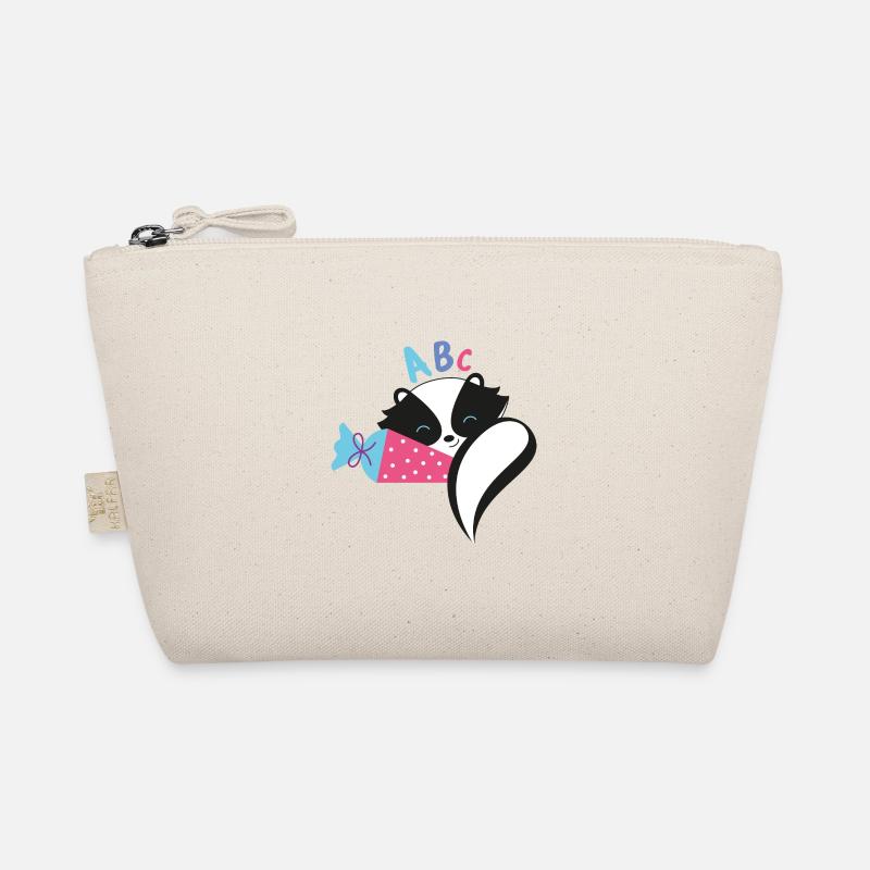 Skunk avec cône d’école inscription à l’école Trousse biologique