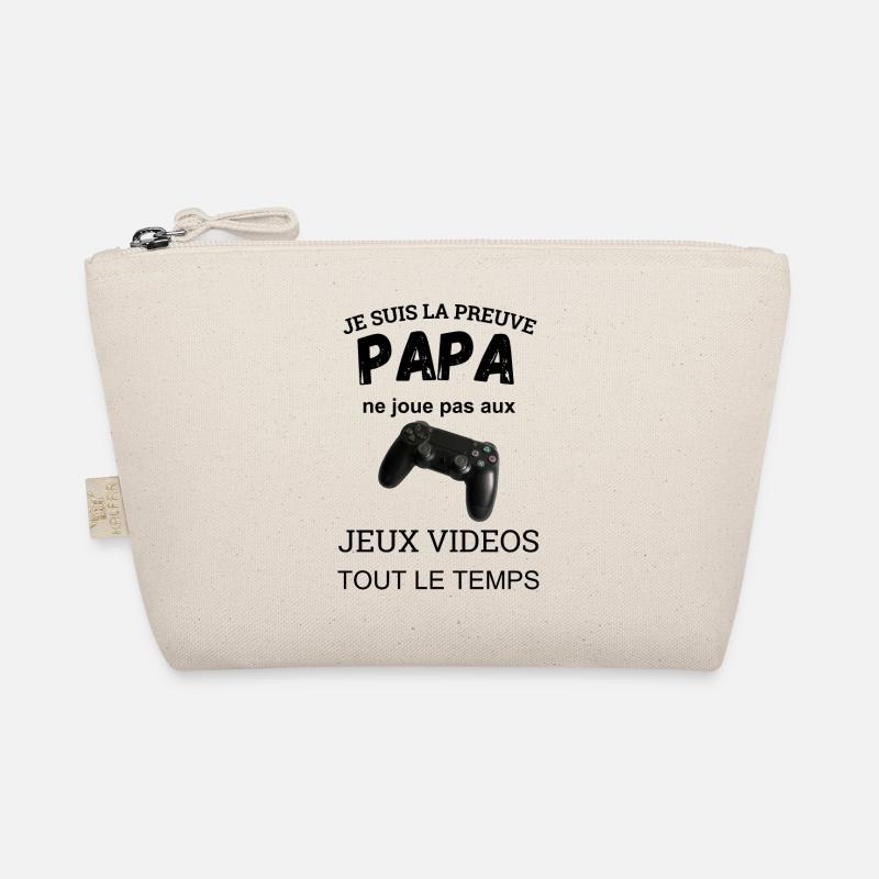 I'm proof that daddy doesn't play Organic Pouch