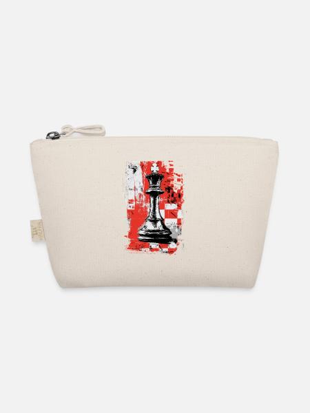Chess King – Grunge Strategy Motif - Organic Pouch - nature - Front